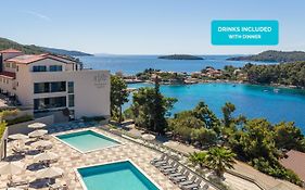 Aminess Alfir Hotel